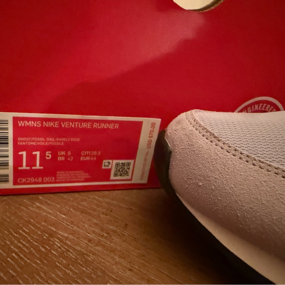 Nike Venture Runner in lavender